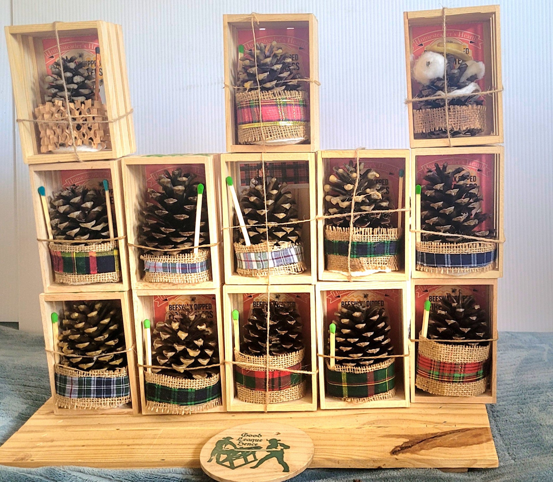 Single Count Beeswax-Dipped Pinecone Firestarter